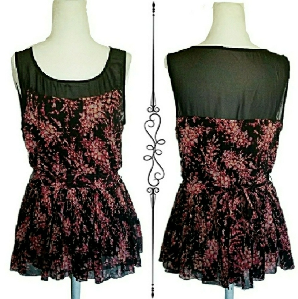 LC Lauren Conrad Floral Tie Waist Pleated Blouse