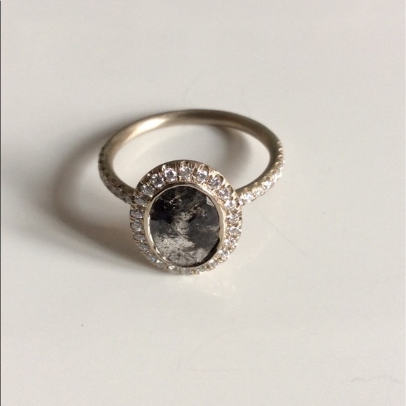 Natural black diamond engagement ring and band - Picture 2 of 5