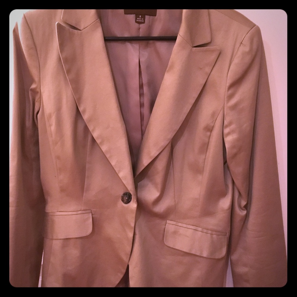 Tan Merona Blazer size 8 like new!!!