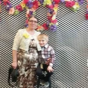 Meet your Posher, Carmela