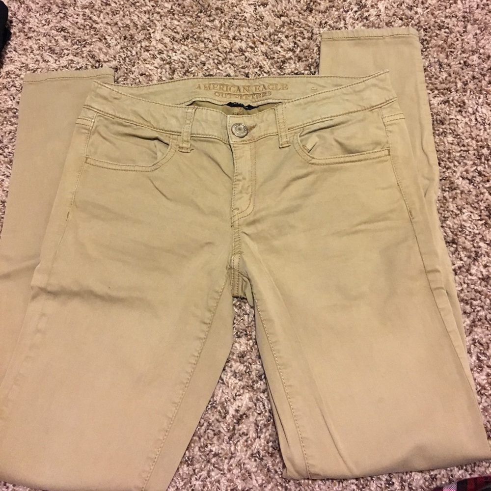 American Eagle khaki jeggings