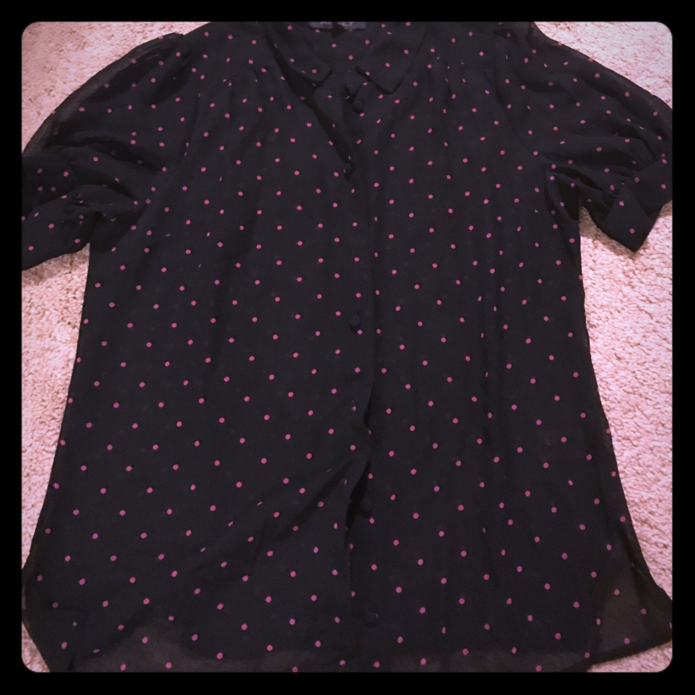 Adorable blouse worn once