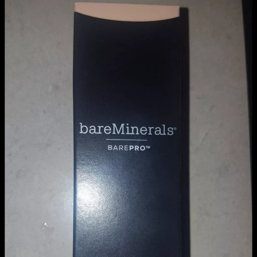 Bare Minerals Bare Pro Foundation