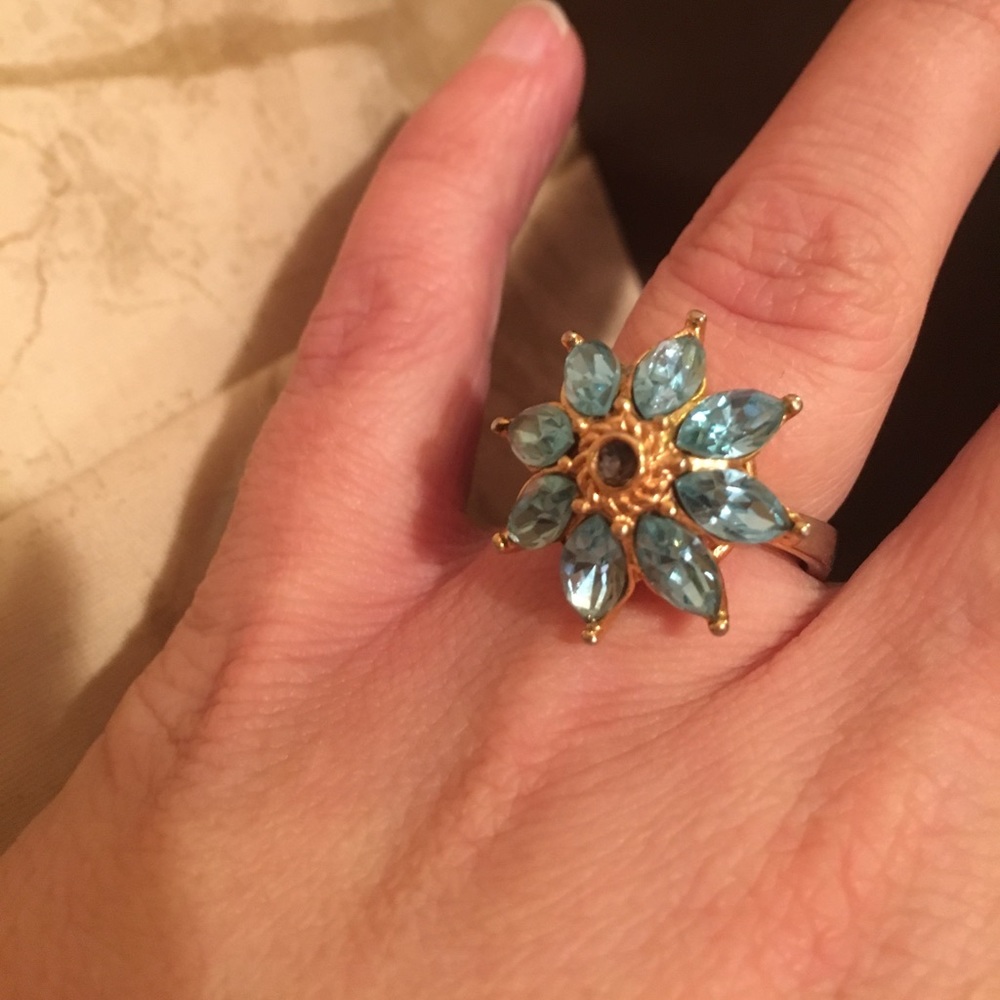Vintage aqua crystal costume jewelry ring