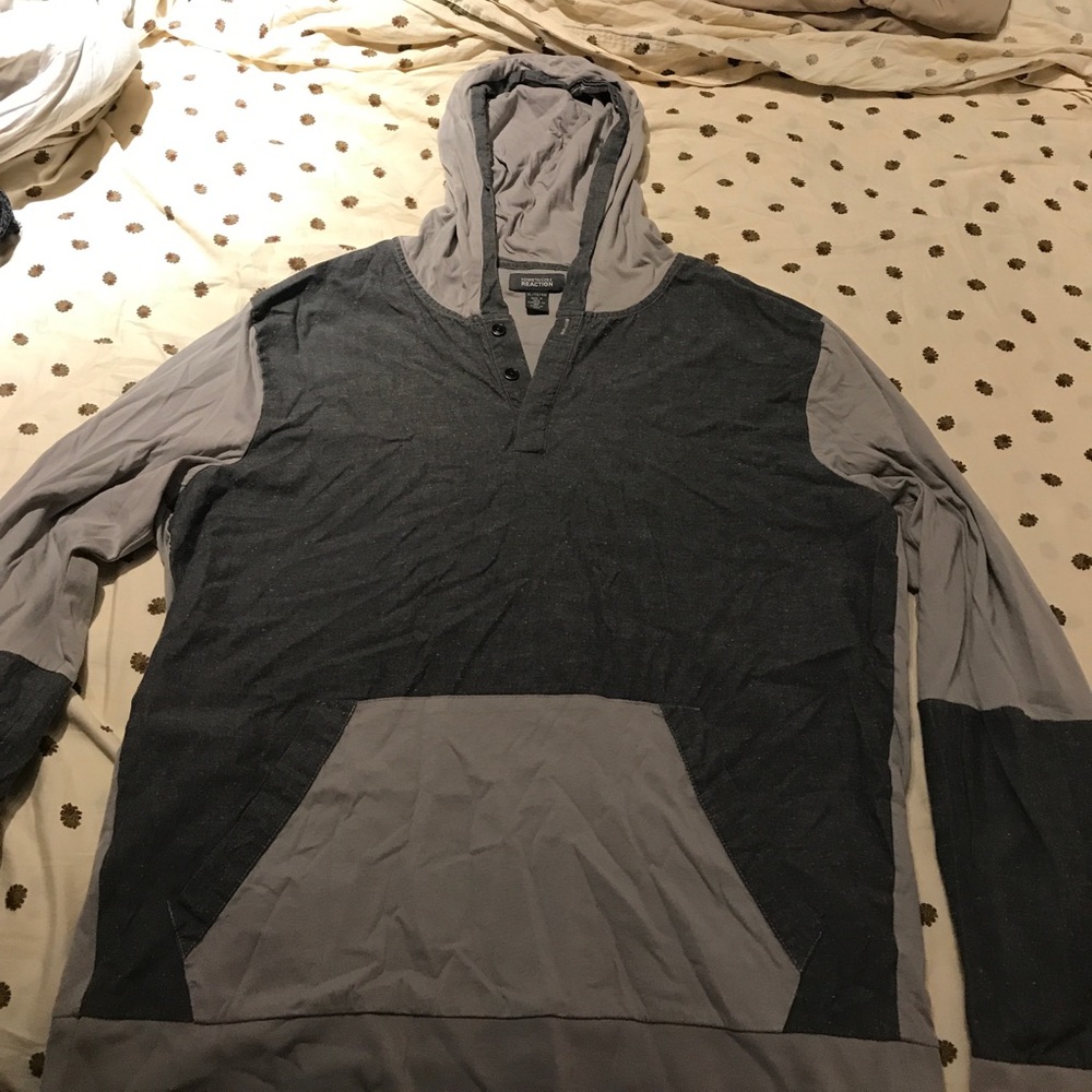 Men’s Pull-Over Hoodie