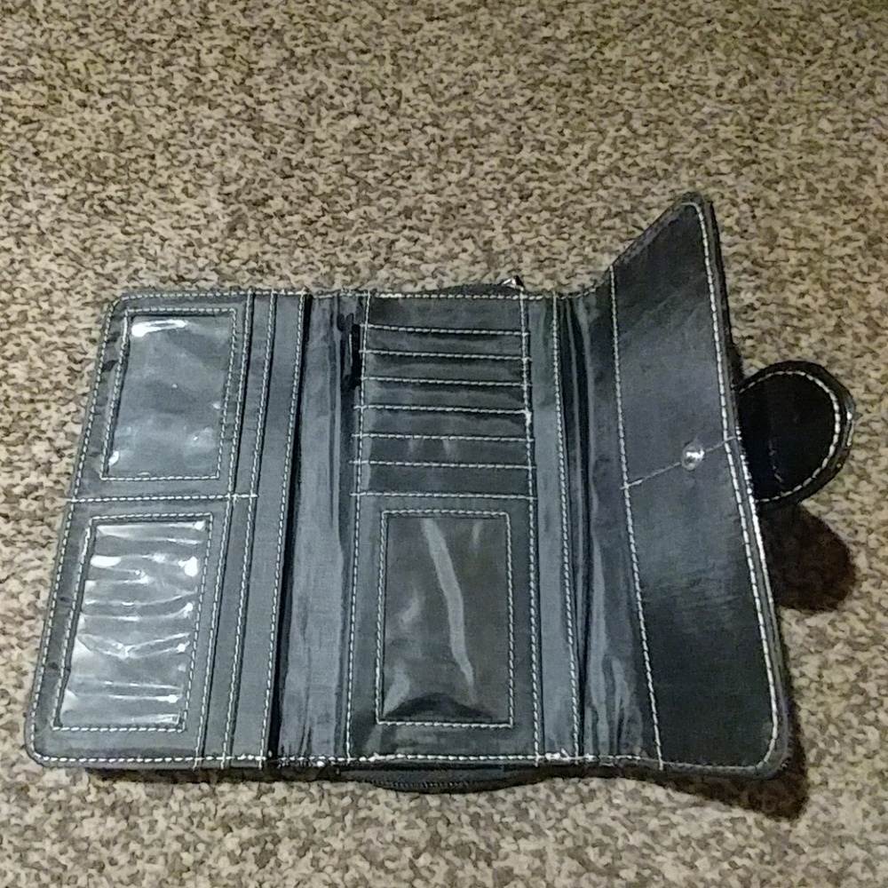 Black Brownish Red color women's wallet