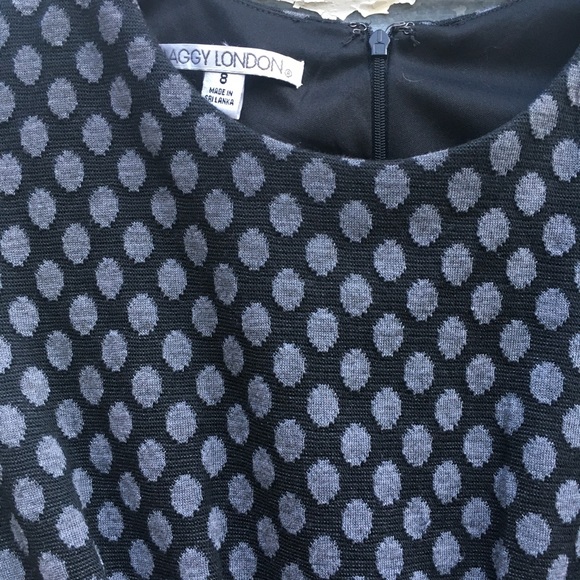 Beautiful Navy Maggy London Dress Sz 8 - Picture 3 of 4