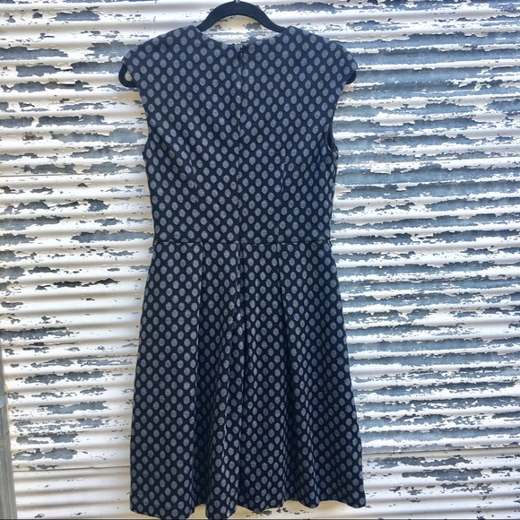 Beautiful Navy Maggy London Dress Sz 8 - Picture 4 of 4