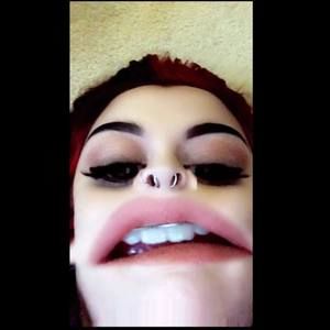 Meet your Posher, Marilyn