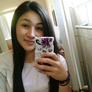 Meet your Posher, Veronica