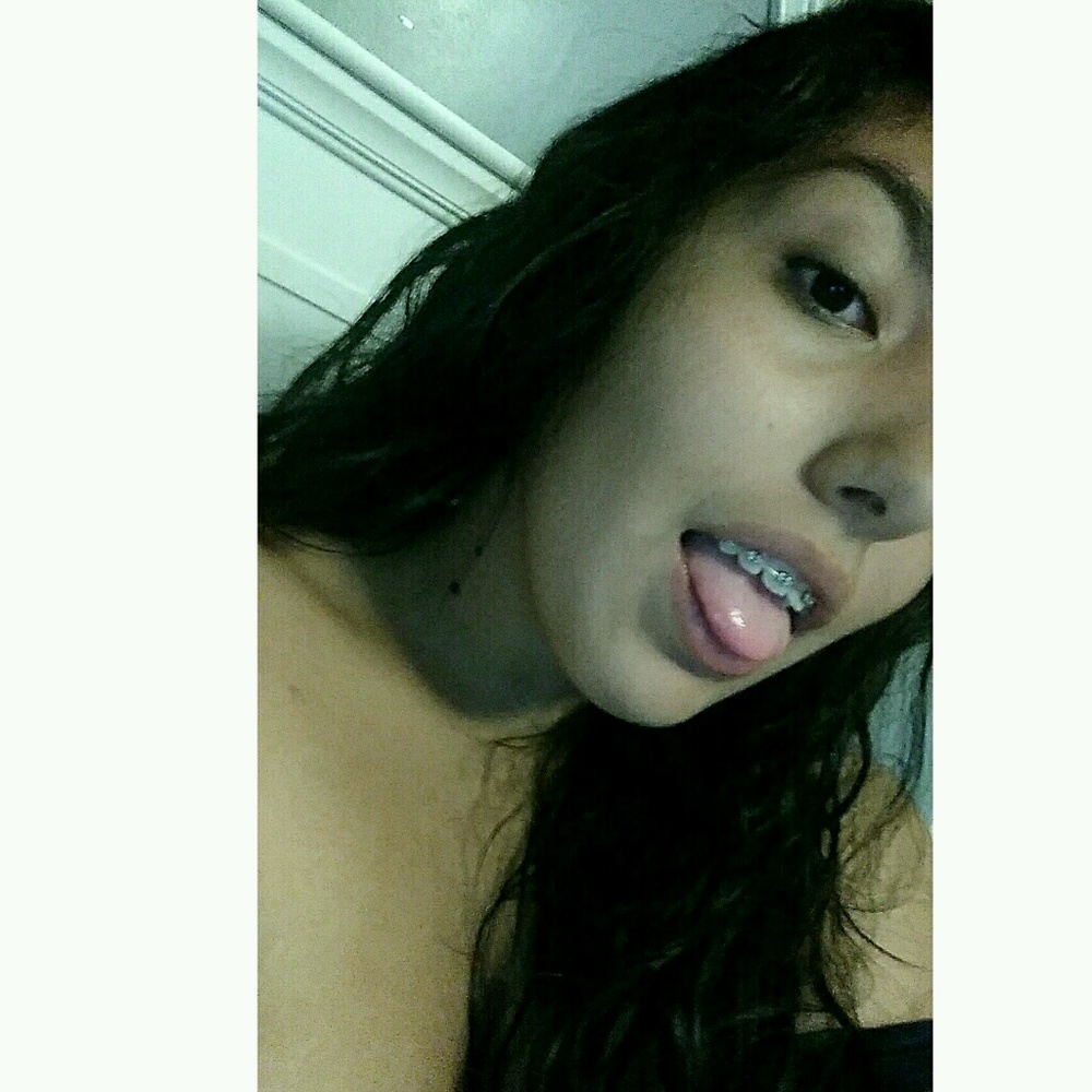 Meet your Posher, Alexandra