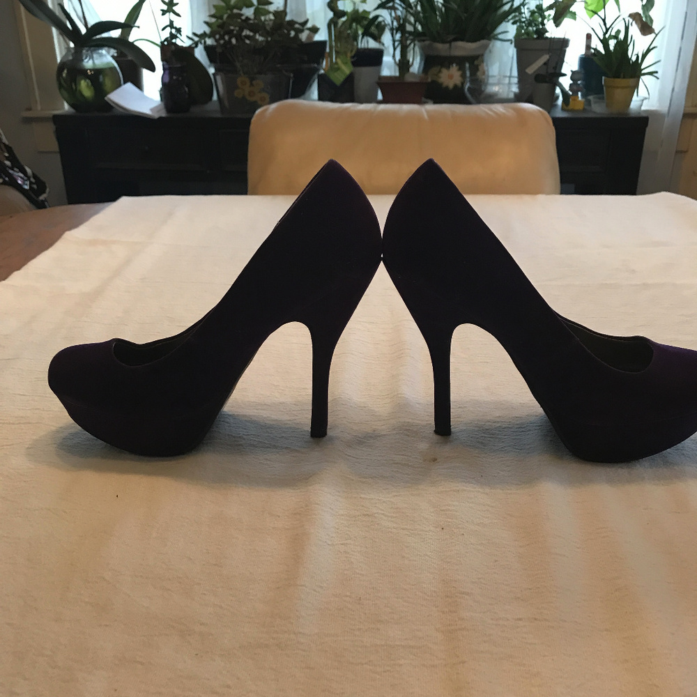 purple platform pump