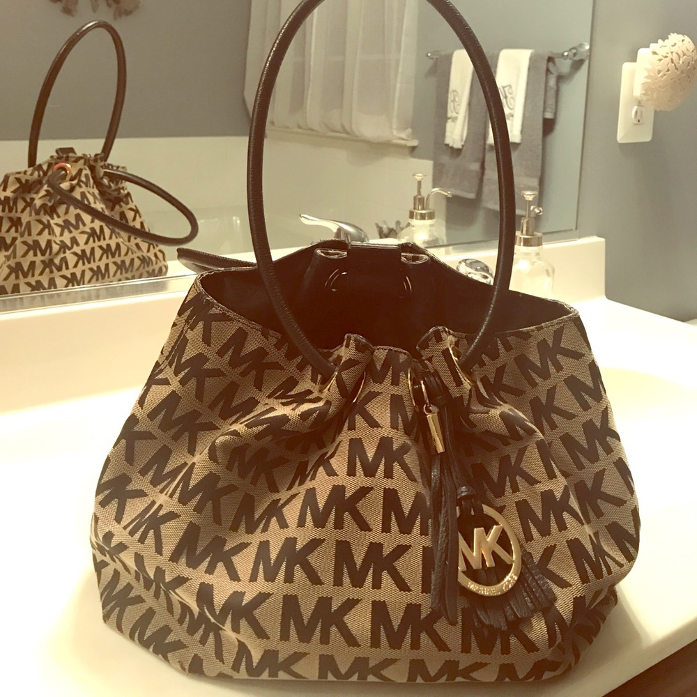 Real Michael Kors tote bag