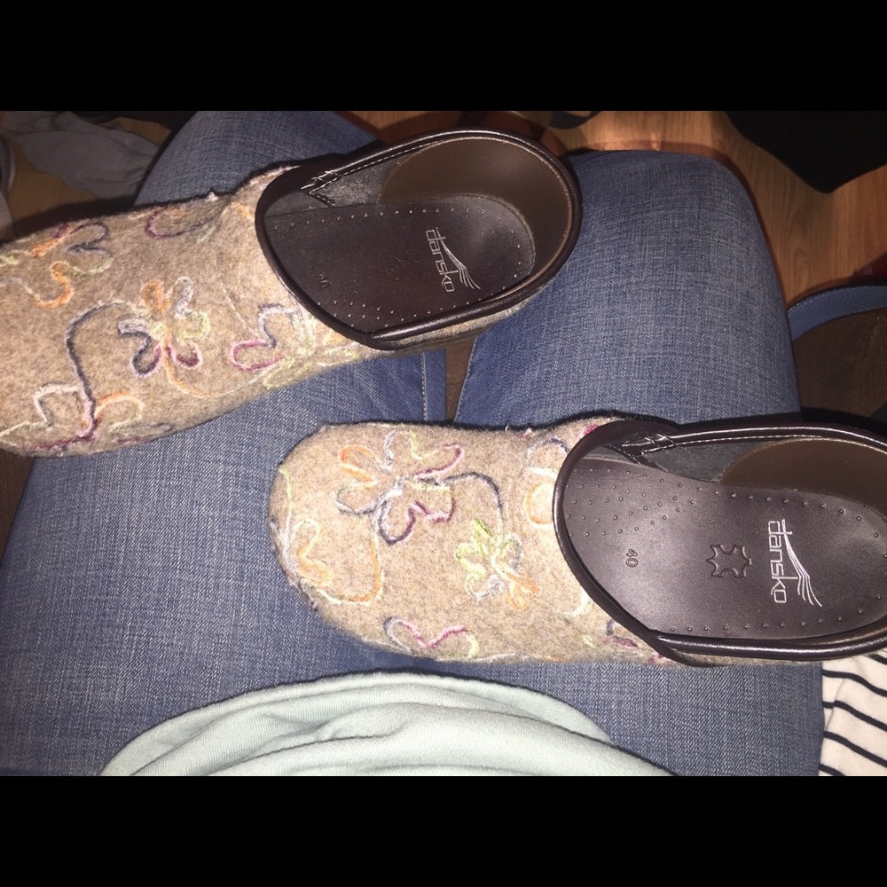 (SOLD) Brand New DANSKOS