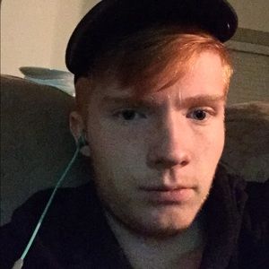 Meet your Posher, Conner