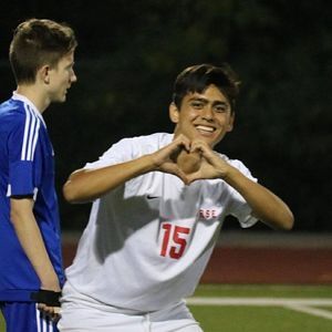 Meet your Posher, Elias