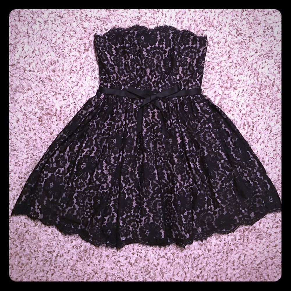 NWOT Black Lace Formal Dress