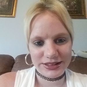 Meet your Posher, Christa