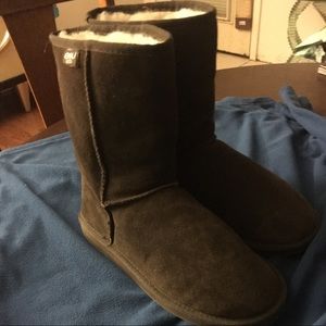 Brand New Size 10 Emu Gray Boot's!! Brand New Size 10 Emu Gray Boot's!!