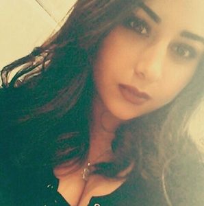 Meet your Posher, Dulce