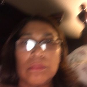 Meet your Posher, Simone