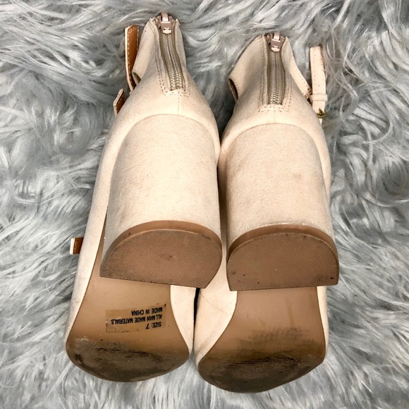 Triple Strap Faux Suede Mary Jane Heels - Picture 5 of 7