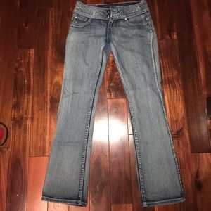 Butt lift jeans