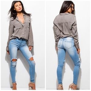 ✨Light washed skinny jeans✨