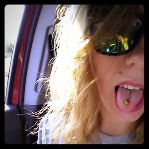 Meet your Posher, Ayreonna