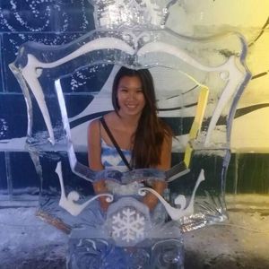 Meet your Posher, Olivia