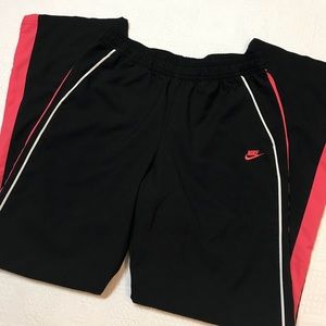 Nike Windbreaker track pants size small
