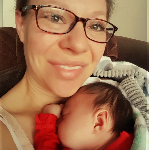 Meet The Posher, Lindsey!! - Picture 5 of 8