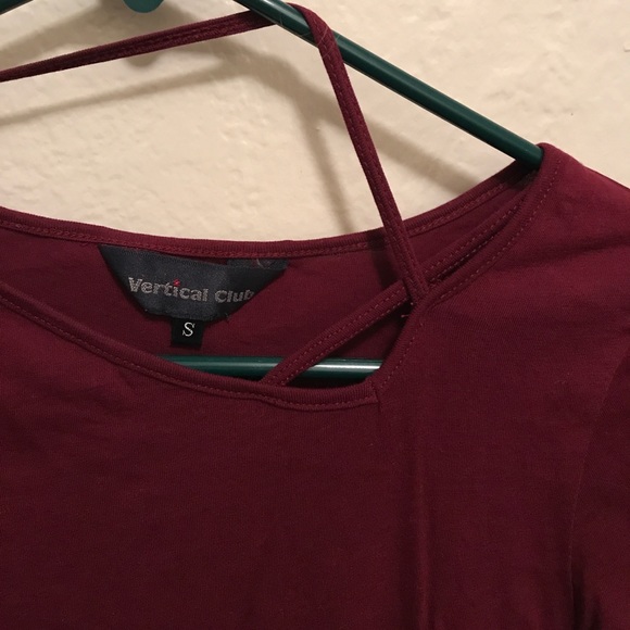 Maroon jeweled top - Picture 3 of 4