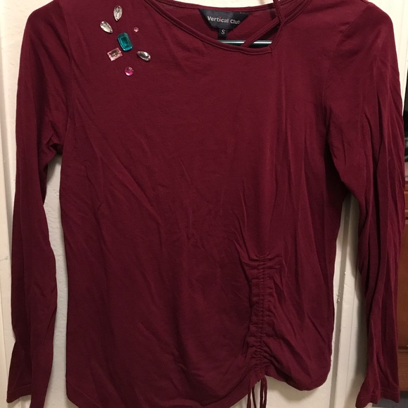 Maroon jeweled top - Picture 4 of 4