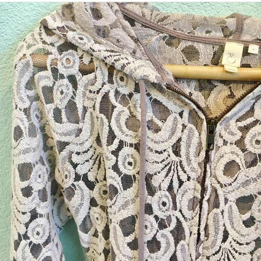 Lace zip up
