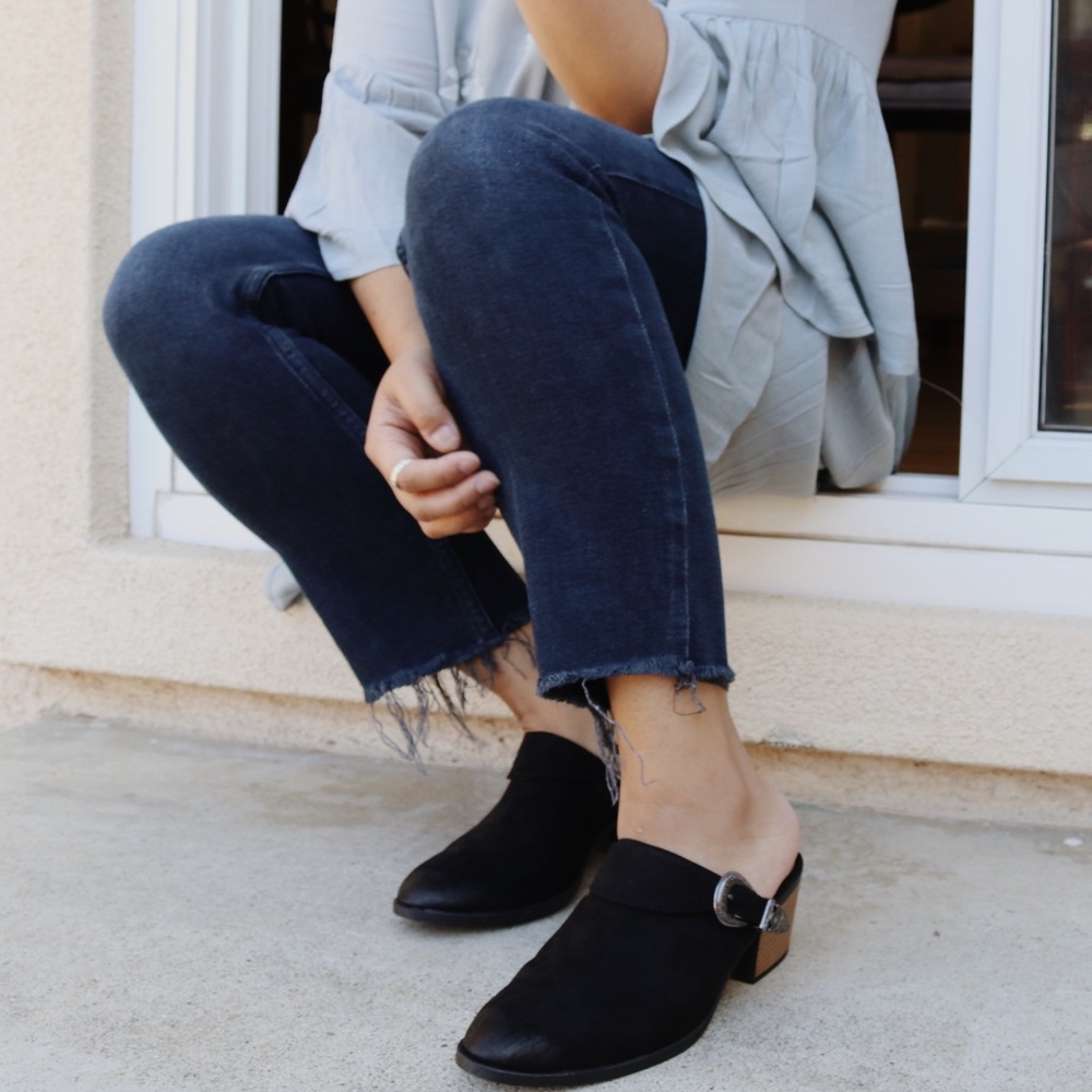 Black suede mules - Picture 5 of 5
