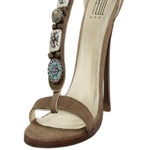 Pelle Moda Raiden sandals in tan suede