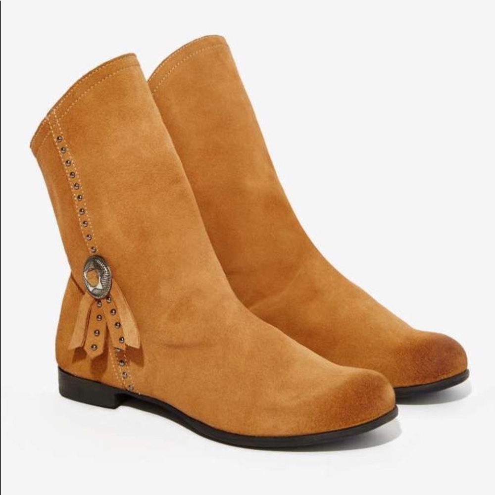 NIB Boho Chic Distressed Harness Slouch Boot