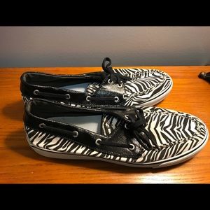 Sperry boat shoes