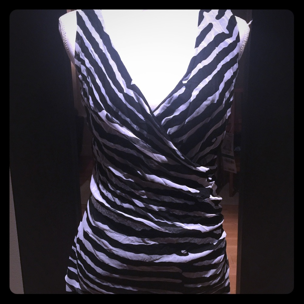 INC zebra sleeveless criss cross top