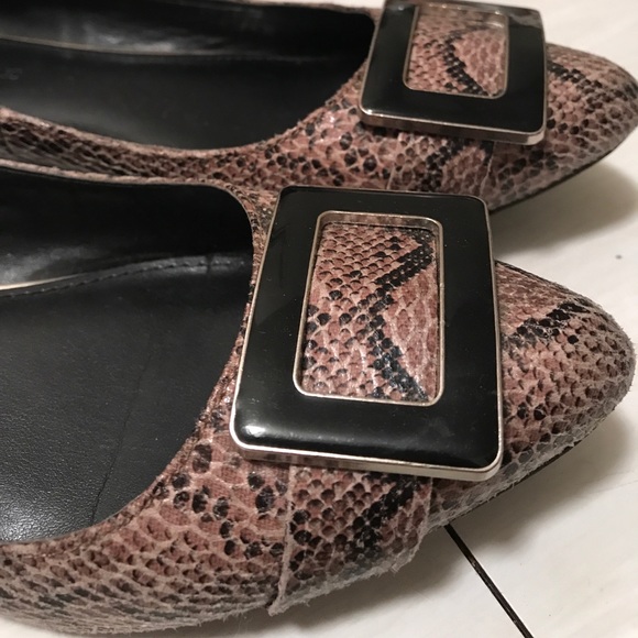 Snake print flats - Picture 2 of 5