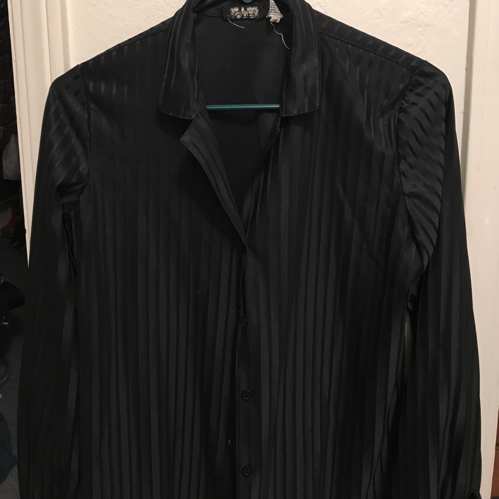 Black strips polyester shirt