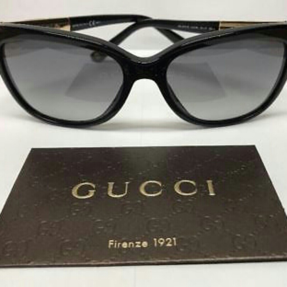 Gucci Sunglasses - Authentic