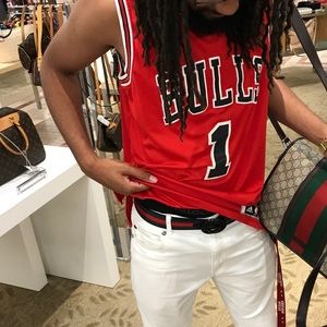 Meet your Posher, Asher