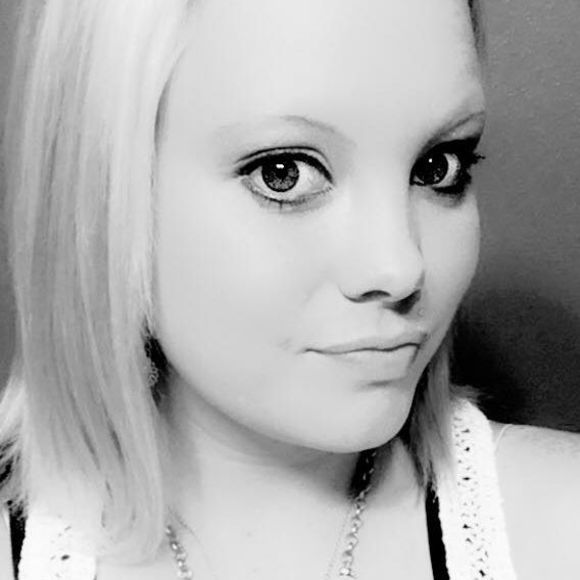 Meet your Posher, Whitney - Picture 1 of 1