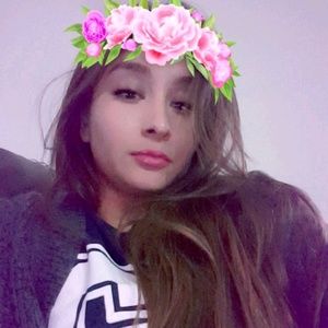 Meet your Posher, Karina