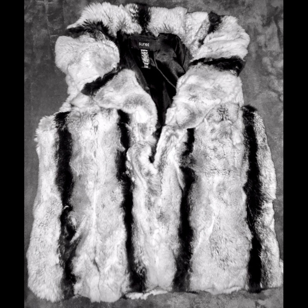 **SOLD** Luxurious & Plush 100% Rex Rabbit Fur