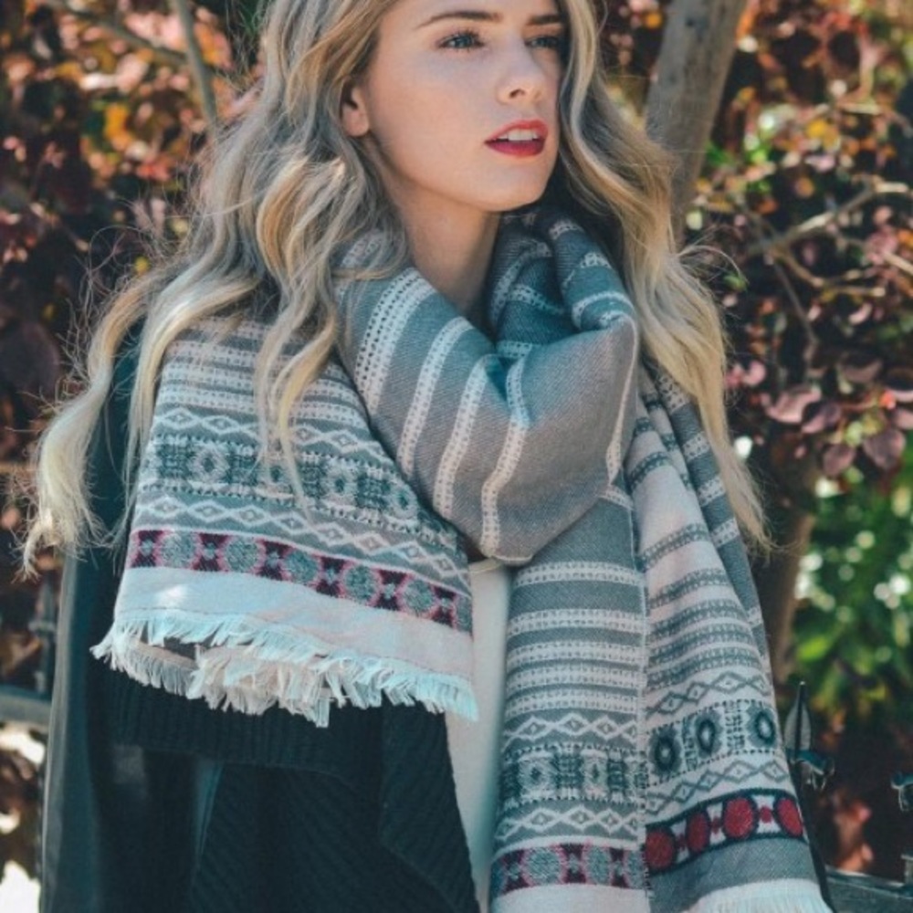 🆕OATMEAL GRAY Scarves