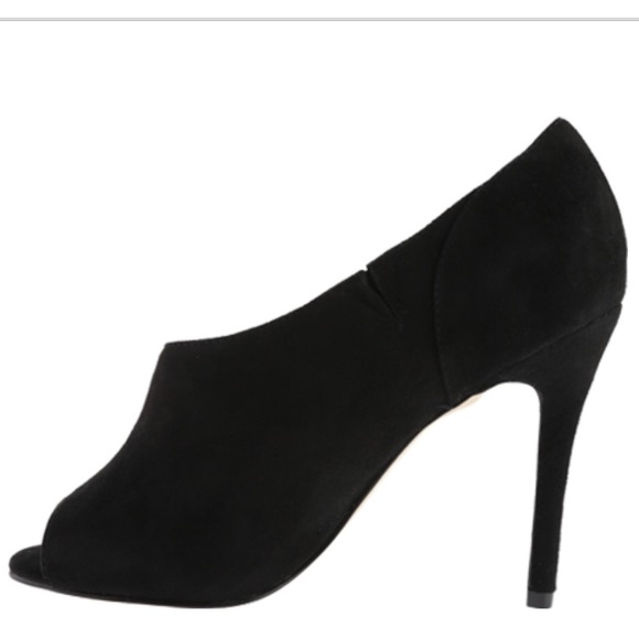 Peep Toe d'Orsay Asymmetrical Stiletto Heel Pump - Picture 3 of 4