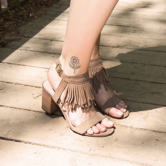 Whiskey Distressed Suede Leather Fringe High Heels - Picture 6 of 8